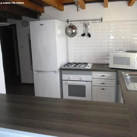 펜션 La Galerie Climatise 4 8 Personnes 2 Salles D'eau Wifi Parking Piscine Chauffee Animaux Acceptes En Pleine Nature