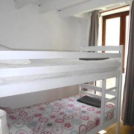 La Galerie Climatise 4 8 Personnes, 2 Salles D'eau, 2 Wc, Wifi, Parking, Piscine Chauffee A Partager, Animaux Acceptes, En Pleine Nature *