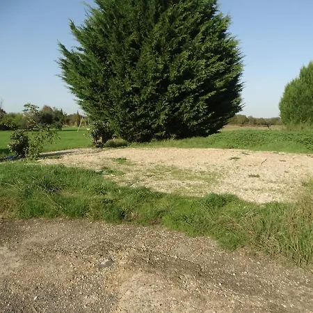 La Galerie Climatise 4 8 Personnes 2 Salles D'eau Wifi Parking Piscine Chauffee Animaux Acceptes En Pleine Nature 펜션